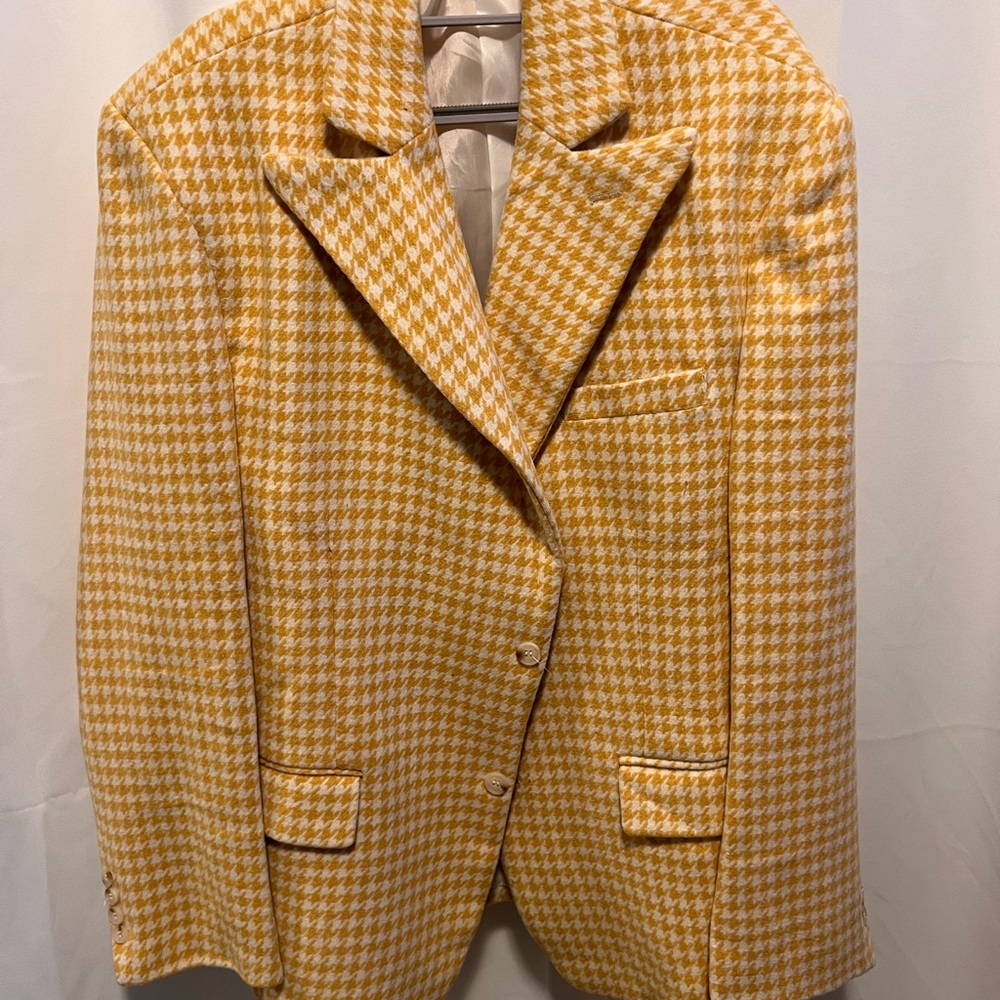 Yellow Gold Houndstooth wool sport coat